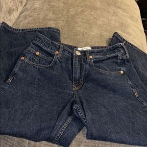 URBAN OUTFITTERS BAGGY JEANS
